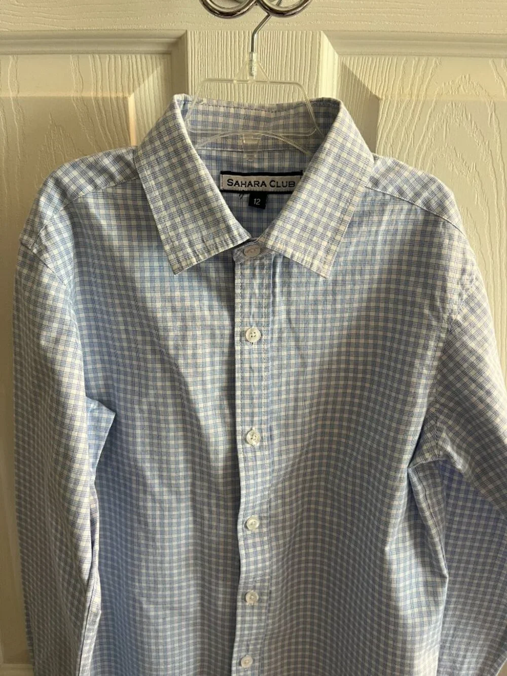Boys size 12 Sahara Club long sleeved checked button down shirt